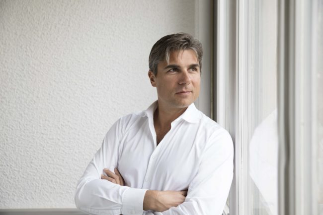 Gerard-Paratte-profil-HR-min